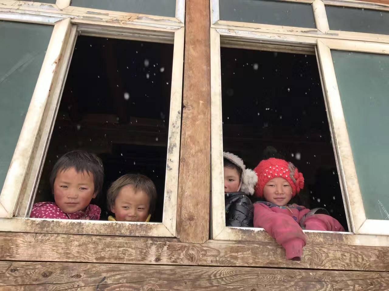 开云手机网页版登录入口-开云online(中国)公益回顾丨家国同欢月同圆 温暖满载甘孜州(图9) 开云手机网页版登录入口-开云online(中国)公益回顾丨家国同欢月同圆 温暖满载甘孜州(图9)